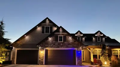 Accent Lights Photo